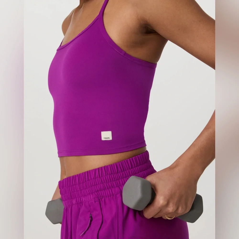 Vuori Vuori AllTheFeels Support Tank 2.0 Size Medium Magenta - Picture 4 of 8